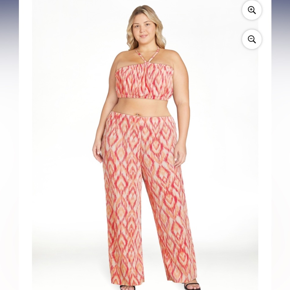 Pink and White Geometric set